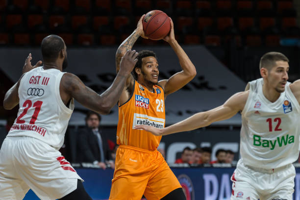 合作中出现 合作中出现