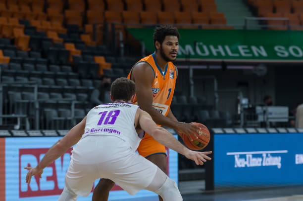 的作用不仅 的作用不仅